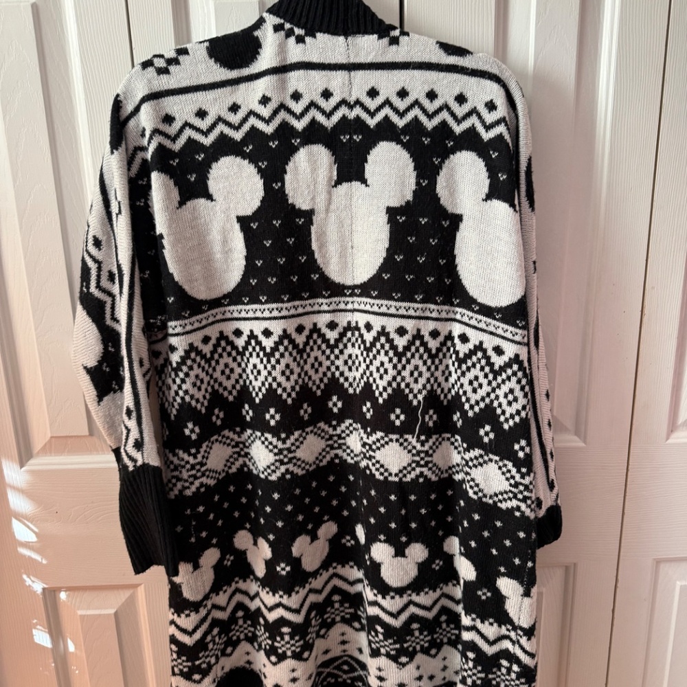 Disney Mickey Mouse Plus Size Patterned Cardigan - image 5